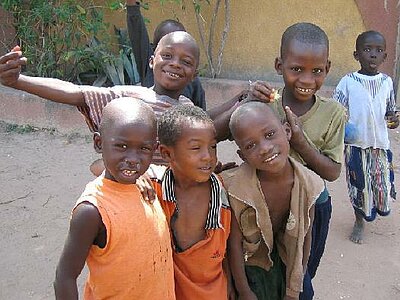 Gambia Kinder