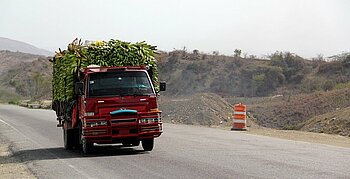 Bananentransport in der Dominikanischen Republik