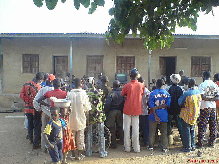 Fernsehen in Gbogolo