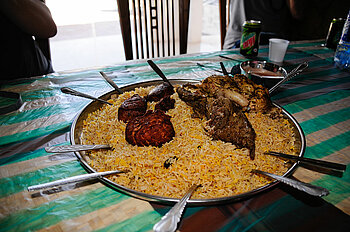 Essen, Oman