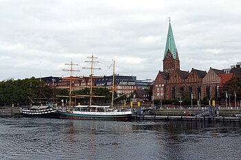 Bremen liegt an der Weser