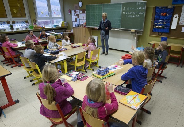 Schulunterricht an einer Grundschule in Rheinbach