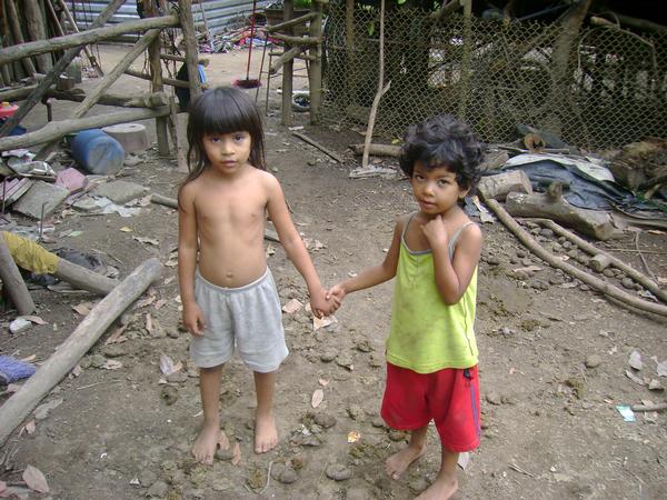 Arme Kinder in El Salvador