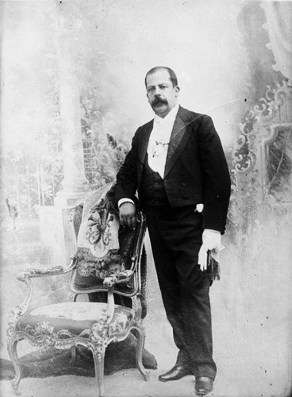 Manuel Estrada