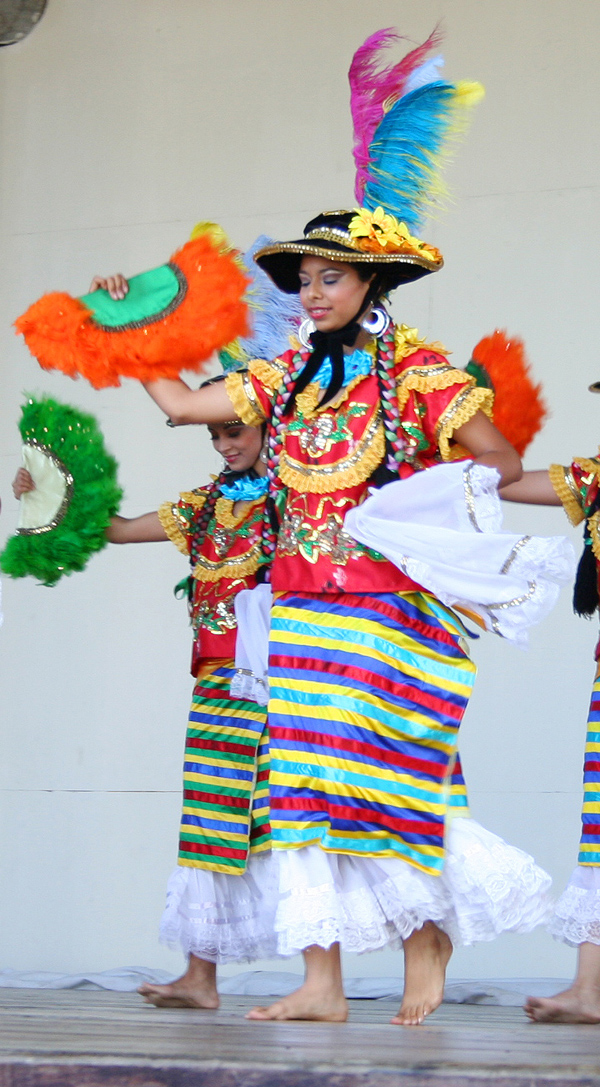 Tänzerin bei einem Fest in Nicaragua